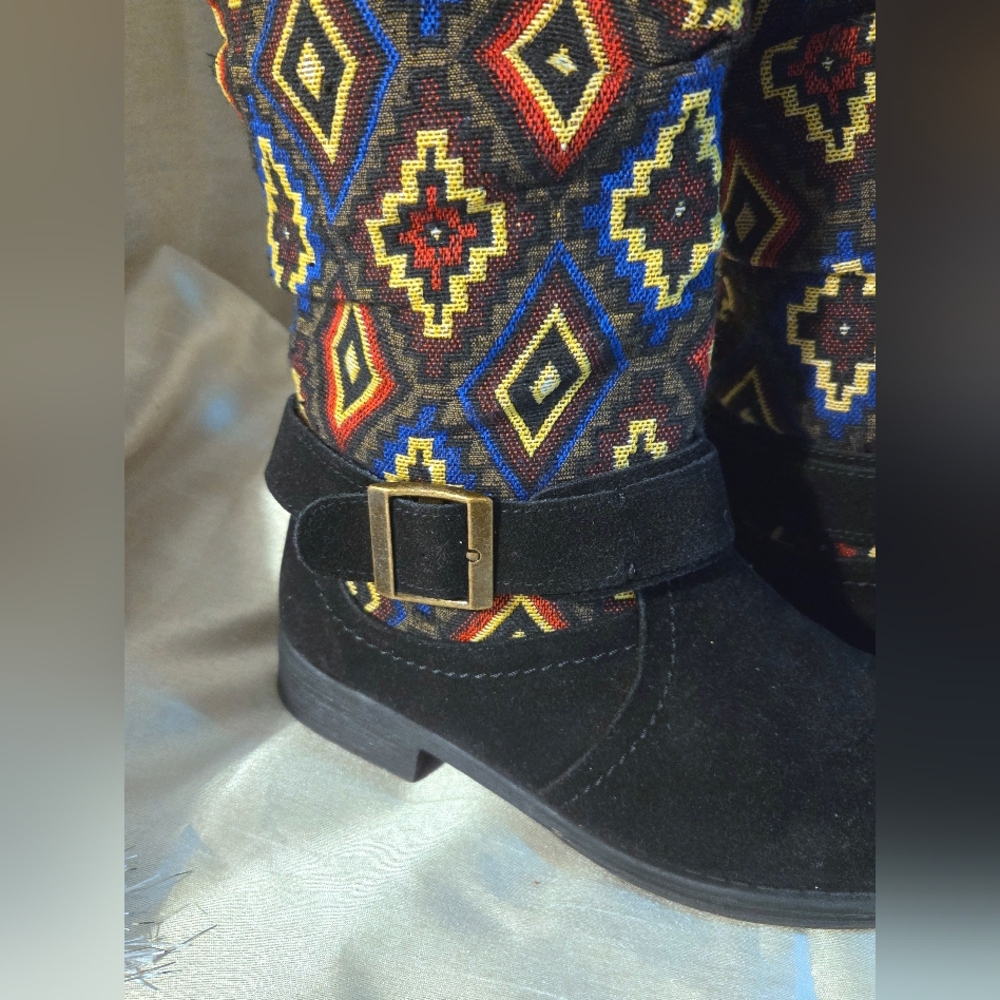 Muk Luks Slouchy Colorful Patterned Women's Boots - Picture 6 of 11